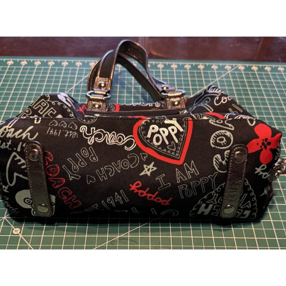 Coach Poppy Black Fabric Handbag With Red Interior & Graphic Design Zipper Closu - Picture 8 of 11